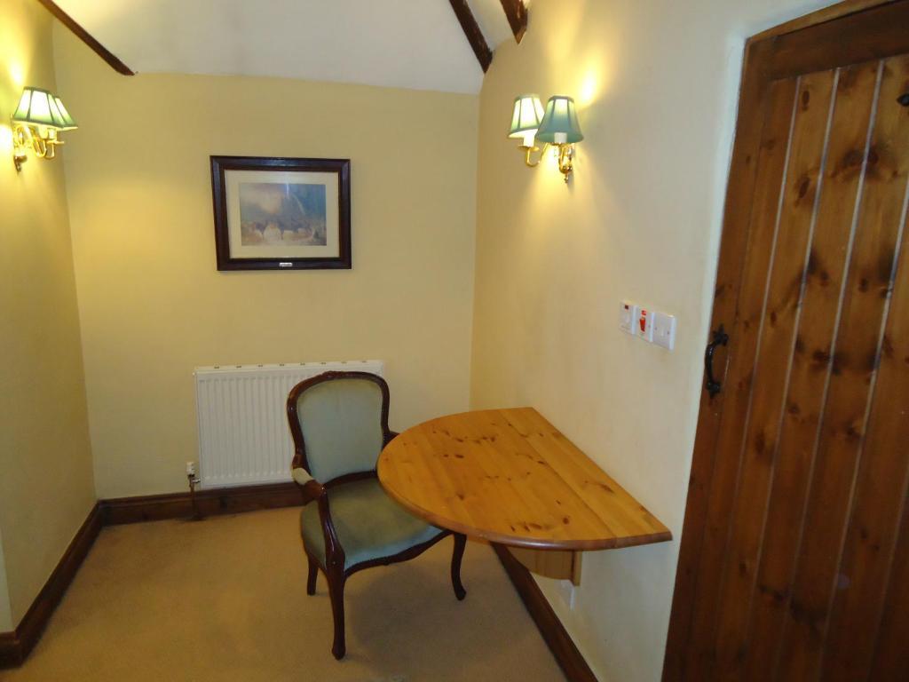 Oldlands Farm Villa Crawley  Ruang foto